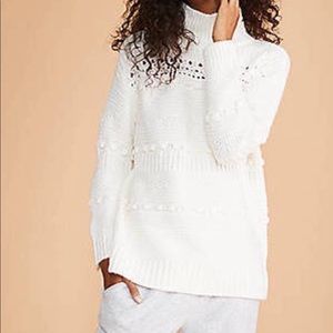 Lou and Grey NWT Turtleneck Sweater Size Medium
